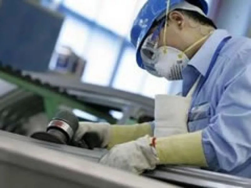La industria automotriz prevé un desplome en sus ventas en México este año. (Foto: Archivo)