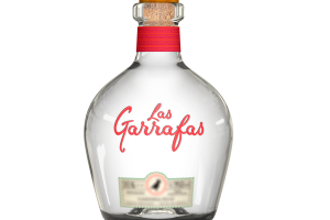 garrafas_cardenal_render_final_sombra.png