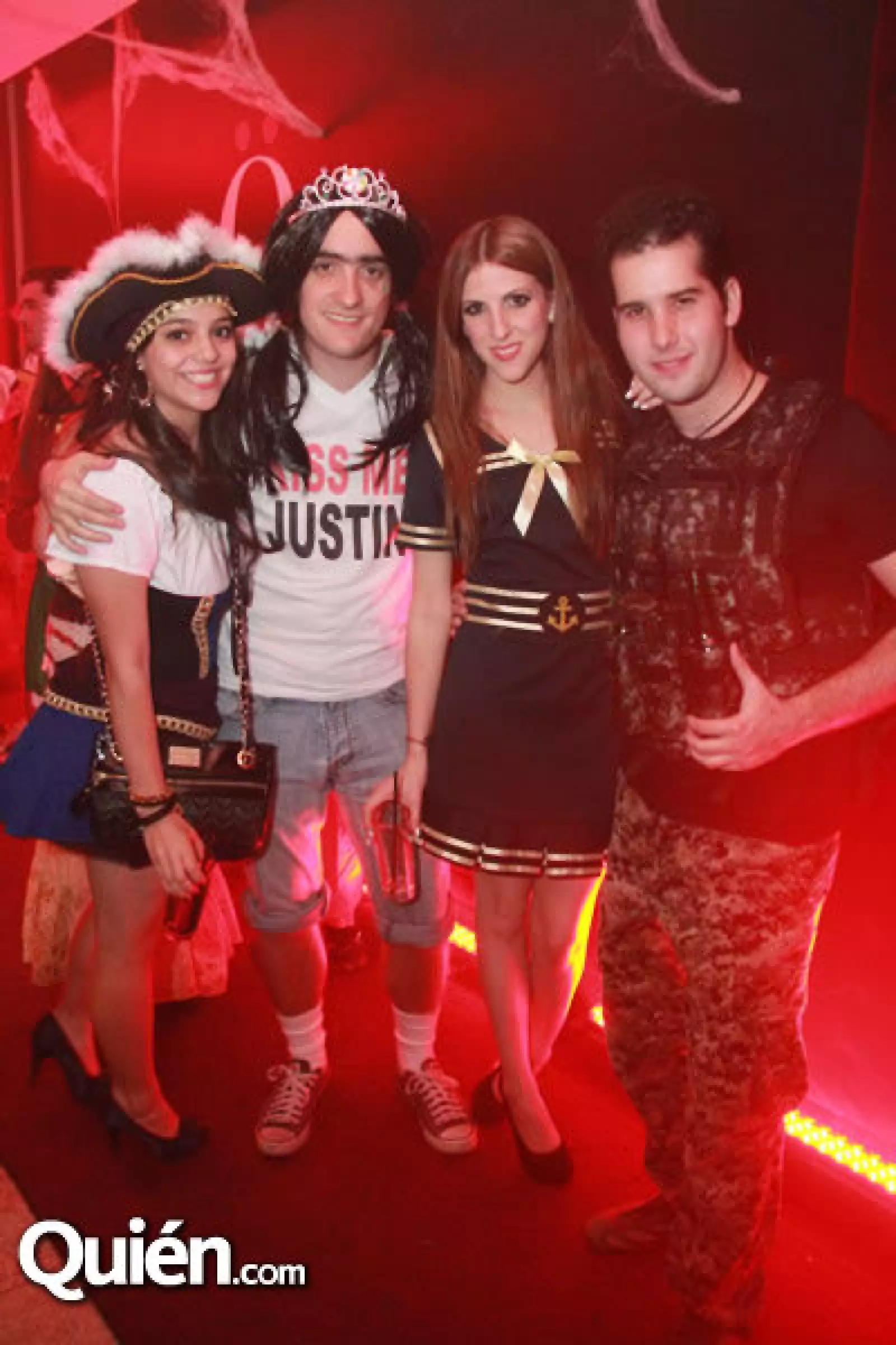 Diana Blanc,Guillermo Romay,Luli Villarreal y Peter Calderón