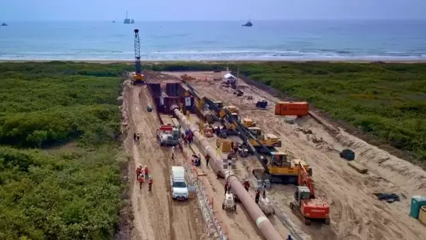 Empresarios piden dejar la política de lado y asegurar energía para Norteamérica