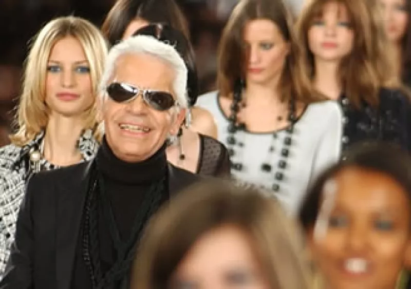 Lagerfeld confiesa que toda imagen es historia, al menos en potencia, y el ahora sólo remite al momento en que fue tomada (Foto: AP)