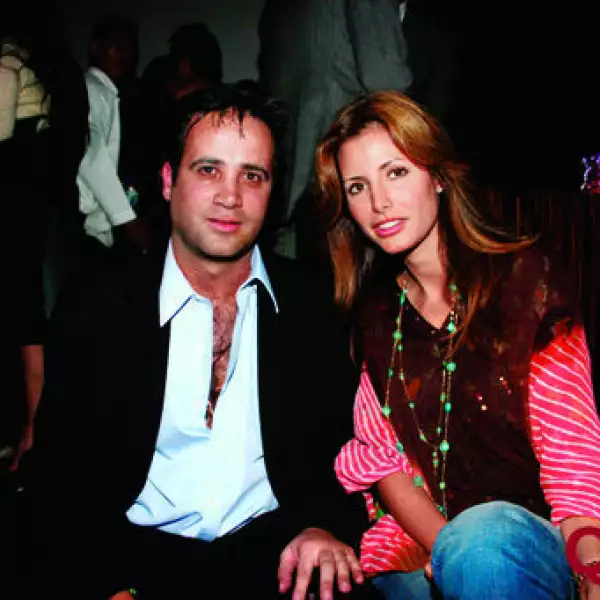 Roberto Slim, Elsa Benítez