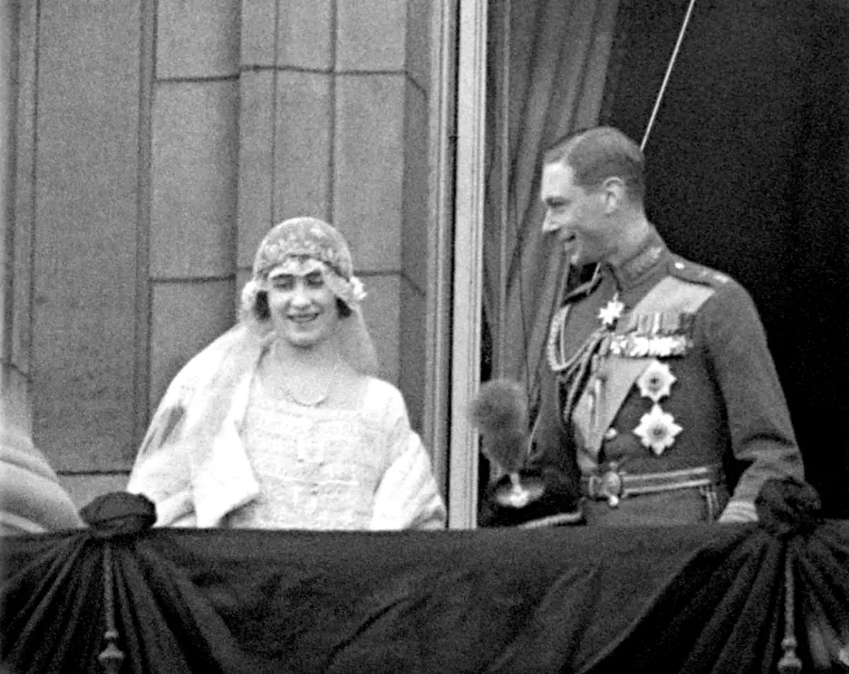 Boda de Lady Elizabeth Bowes-Lyon y el príncipe Alberto, duque de York