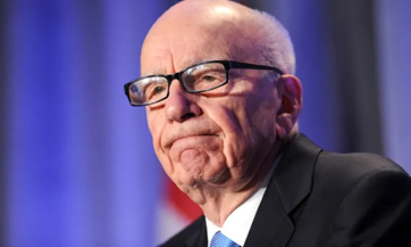 Murdoch elogió a Mike Bloomberg, el alcalde rde Nueva York, y a Rick Santorum, precandidato republicano a la presidencia. (Foto: AP)