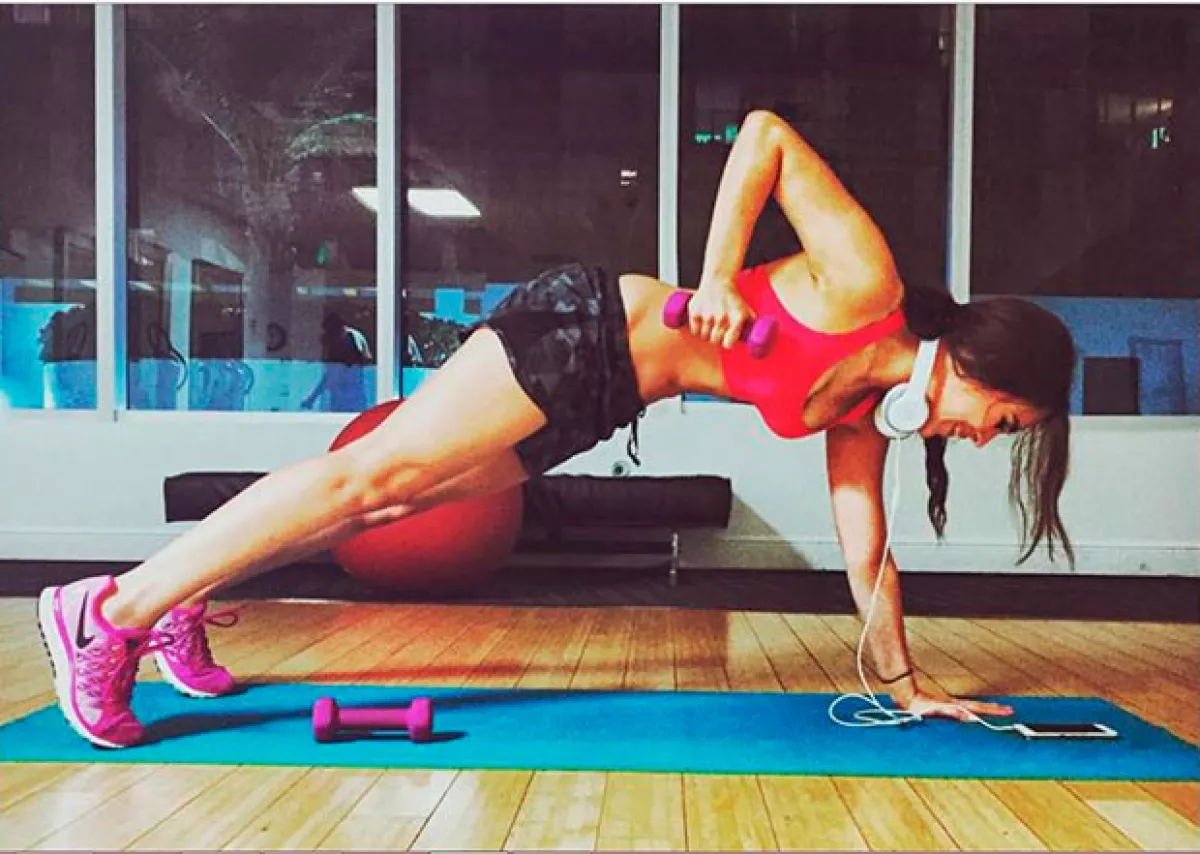 Desde hace unos meses, Danna ha presumido su figura en Instagram, causando sensación entre sus fans.