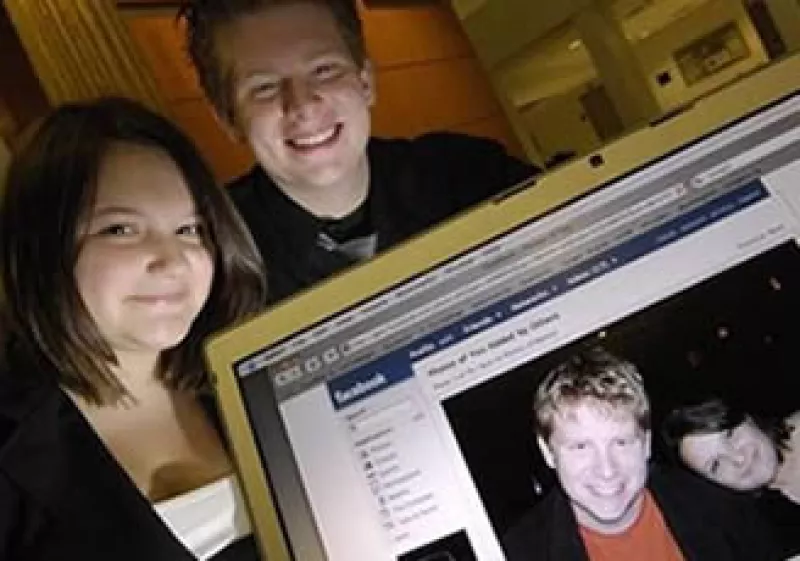 Las personas quieren compartir y estar conectadas con sus amigos y con la gente que los rodea: Zuckerberg. (Foto: Reuters)