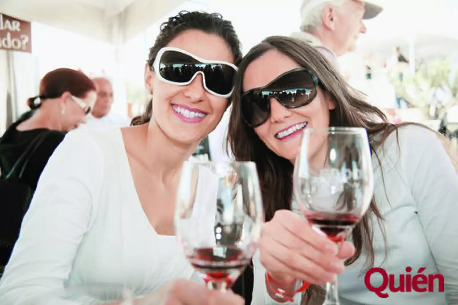 Yolanda Perez, Maraiana Salazar