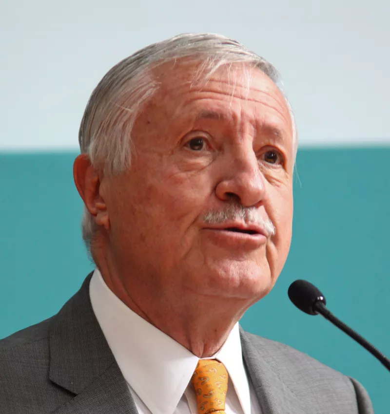 José Andrés de Oteyza Fernández formaba parte del Consejo de OHL México desde marzo de 2005.