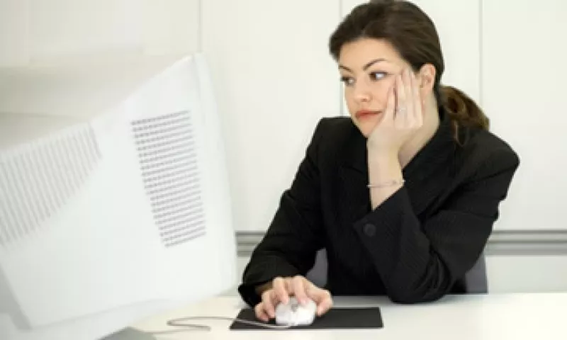 Se puede implementar un esquema de beneficios, como dar mayor flexibilidad en sus horarios de trabajo y obtener una fuerza laboral más motivada. (Foto: Thinkstock)