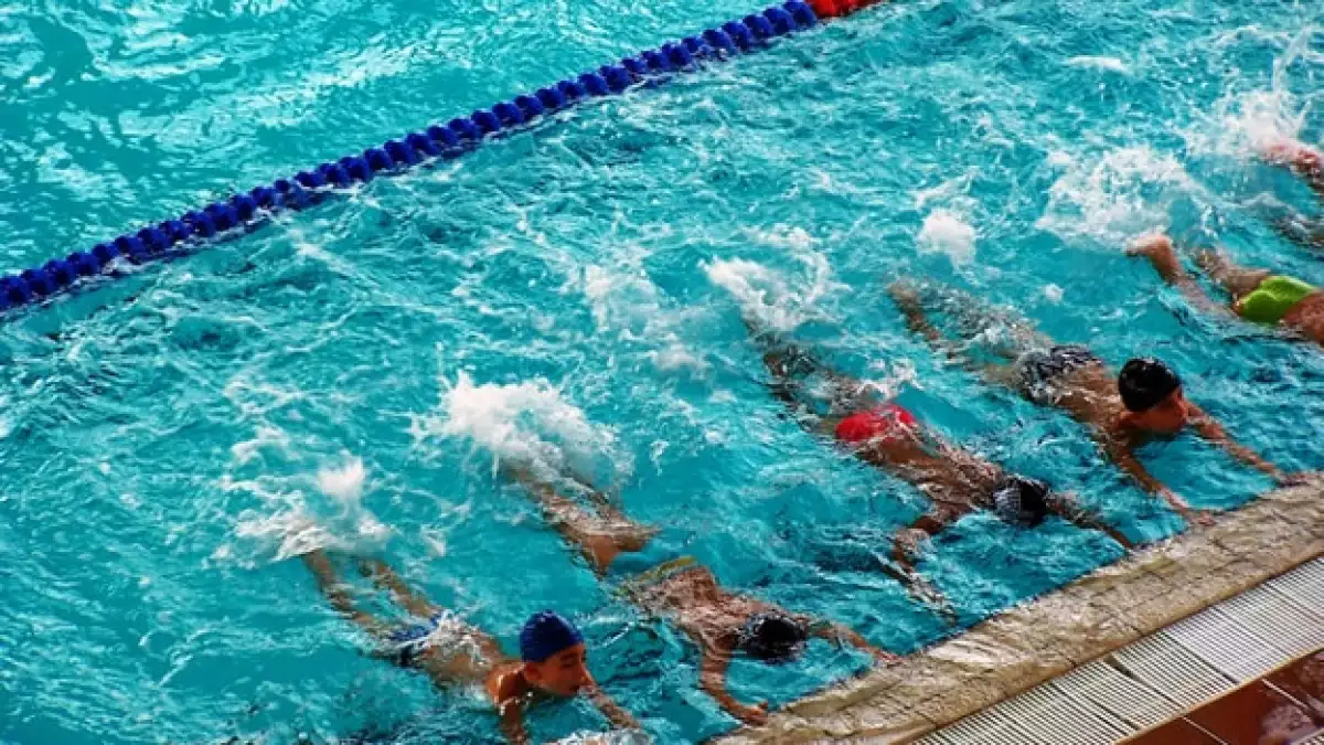 piscina alberca natación