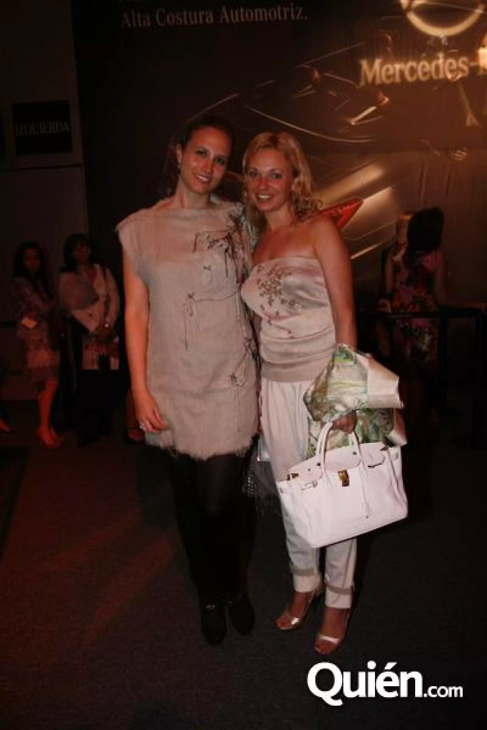 Mercedes  Benz Viernes