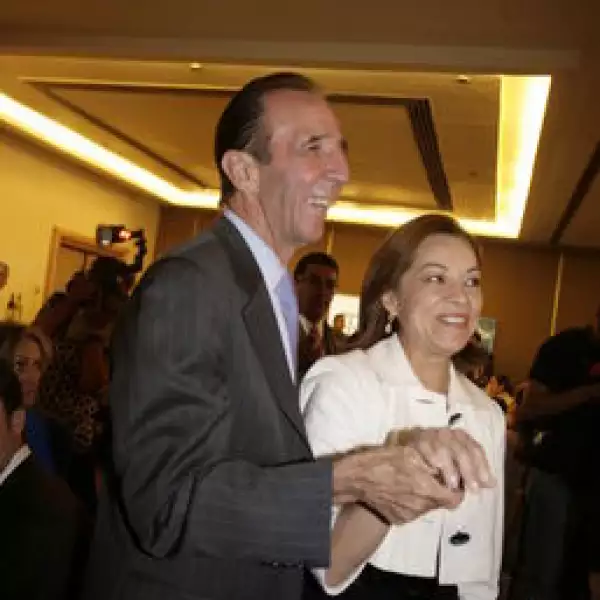 Manuel Arango, Josefina Vázquez Mota