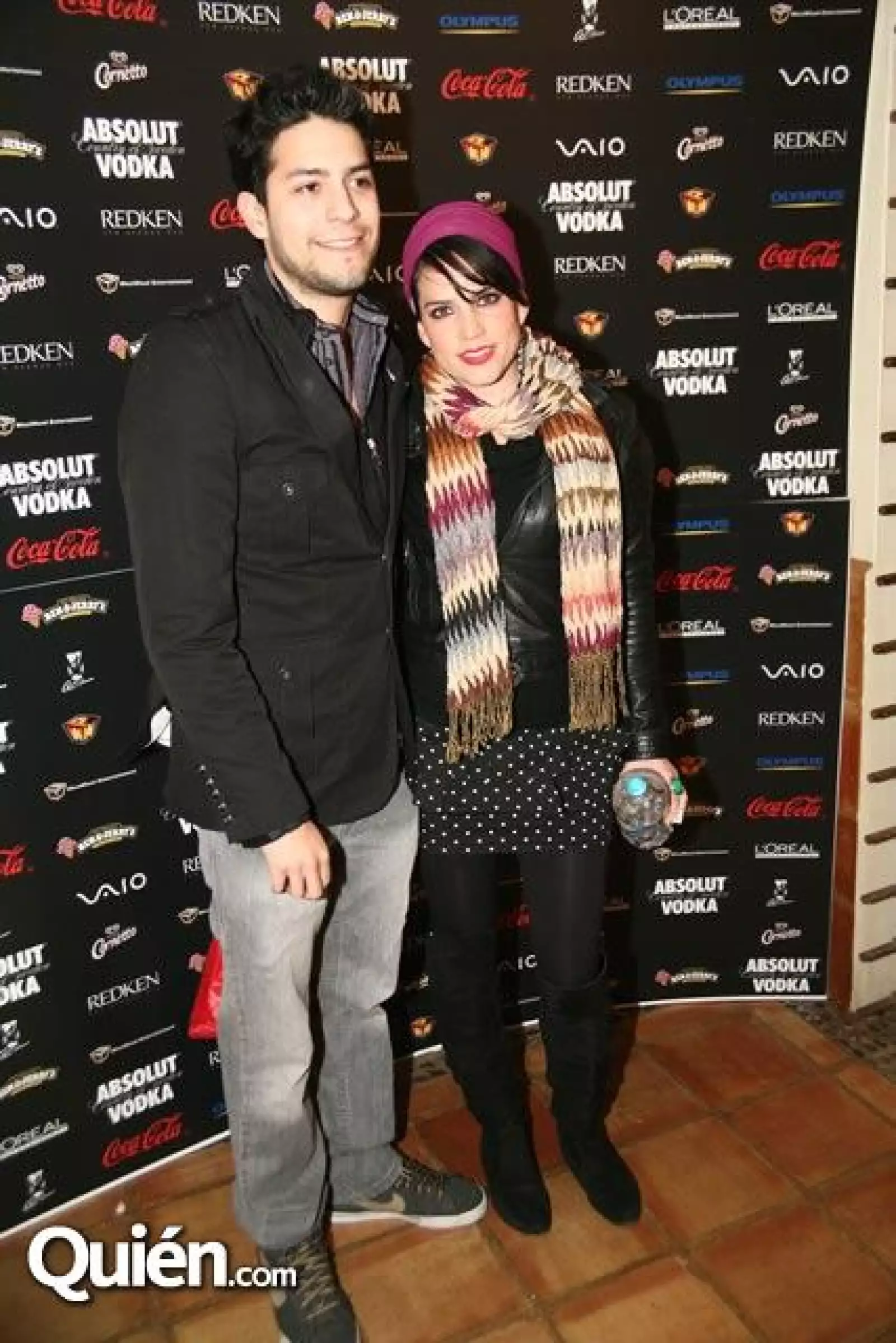 César Sandoval,María Bernal