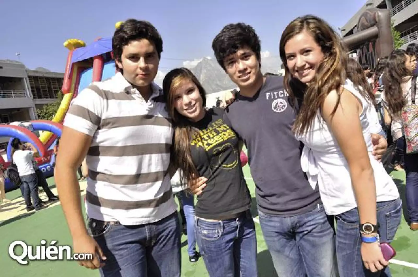Mario García,Karla Fernaández,Jonathan Najera y Karla Ávila