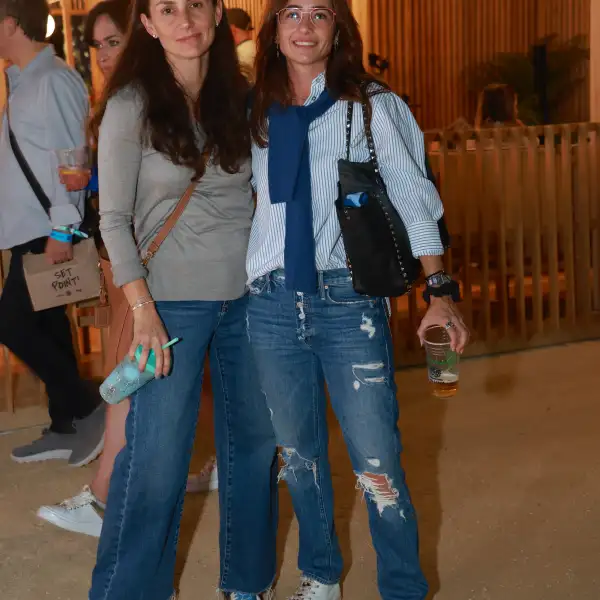 Paola Valdez y Maren Figaredo 