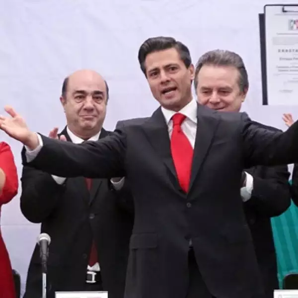 El PRI le da a Peña Nieto la constancia como candidato unico a la presidencia