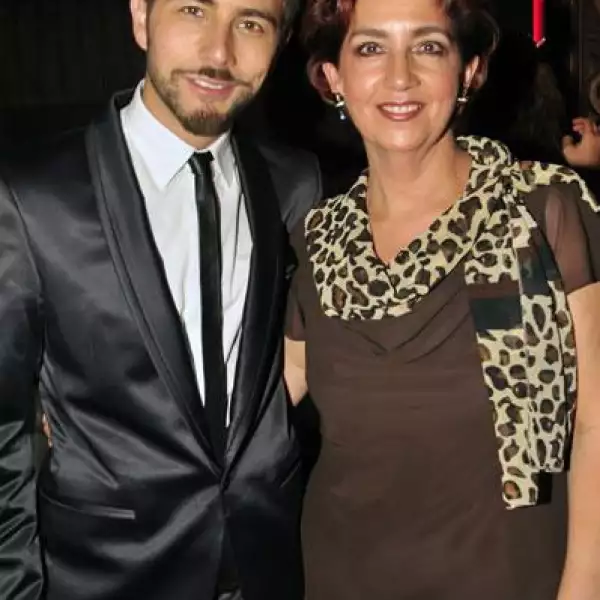 Presentación de la serie MORIR EN MARTES