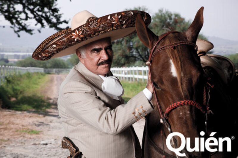 En el rancho tiene más de 100 caballos.