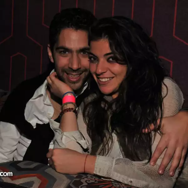 Joel Gutiérrez,Esther Pérez