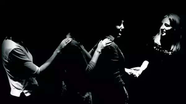 Dans le noir (Paris)