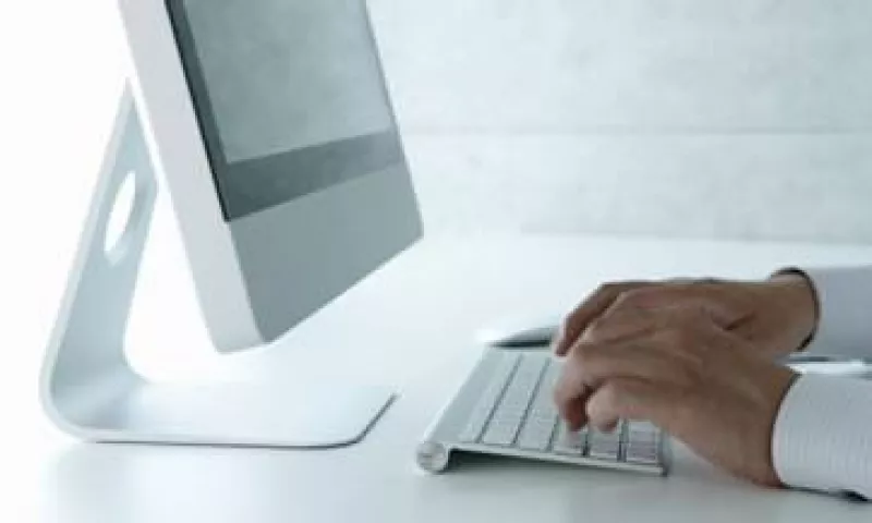 El sitio Ebola.com contiene artículos con información sobre la enfermedad.(Foto: iStock by Getty Images. )