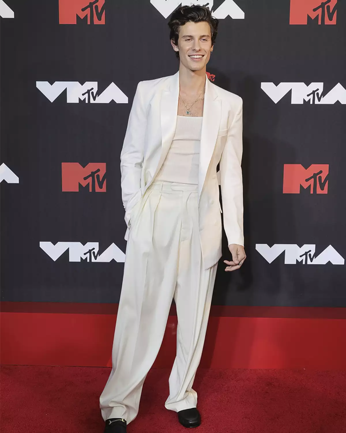 Shawn-Mendes-VMAS-2021.jpg