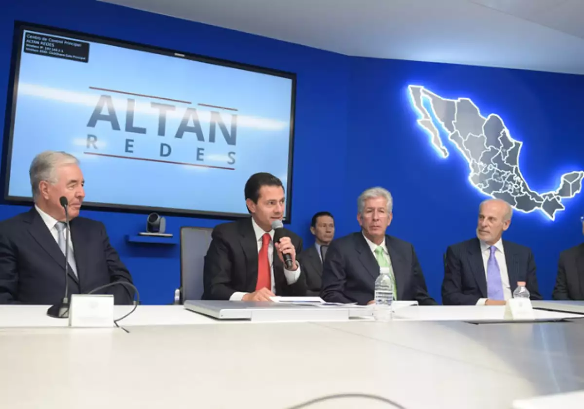 red-compartida-peña-nieto