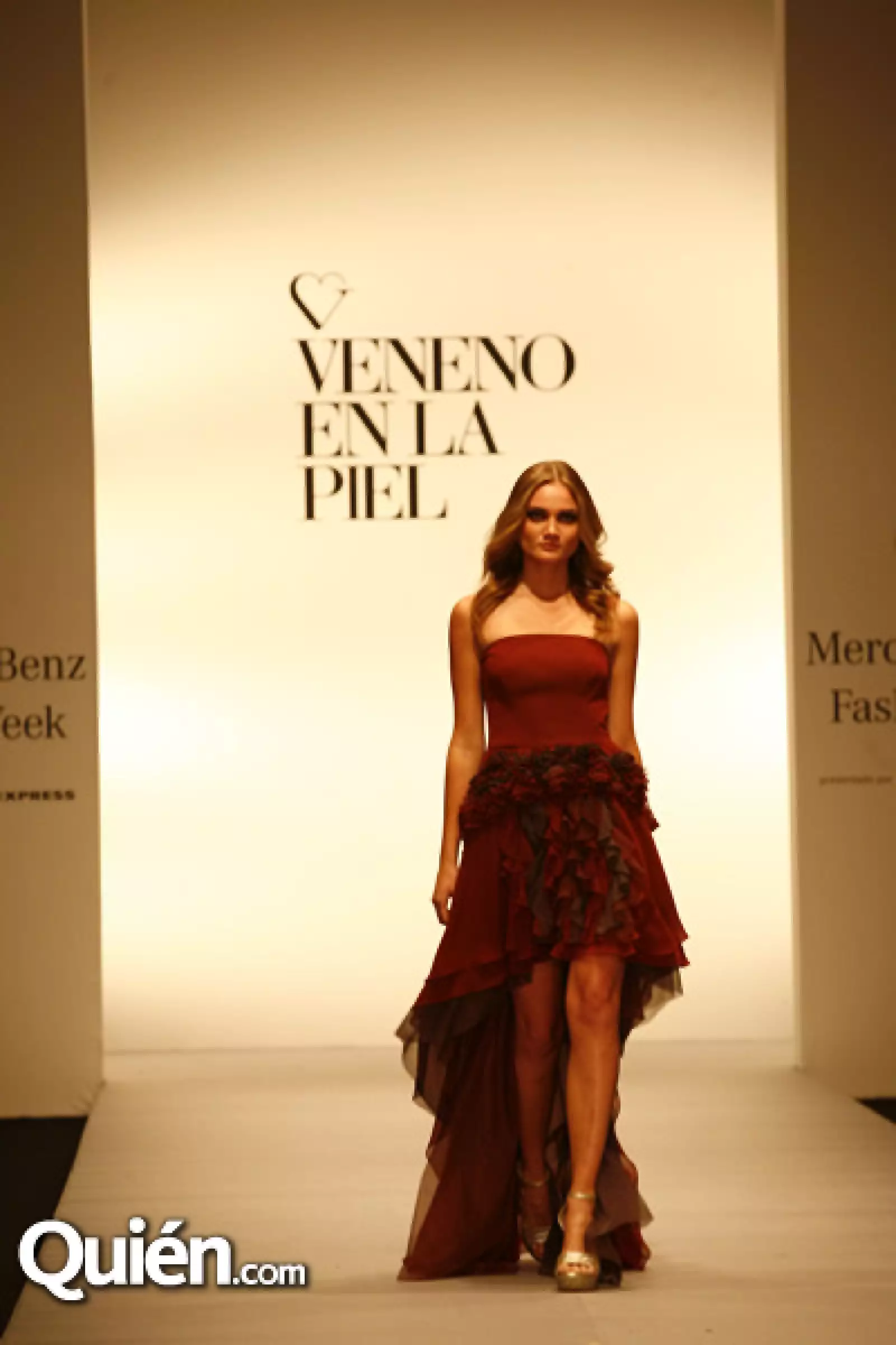 Desfile Veneno en la piel