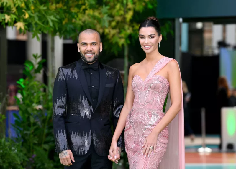 Dani-Alves-Esposa-Denuncia