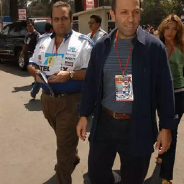 Pblo Elias, Marco Antonio Slim