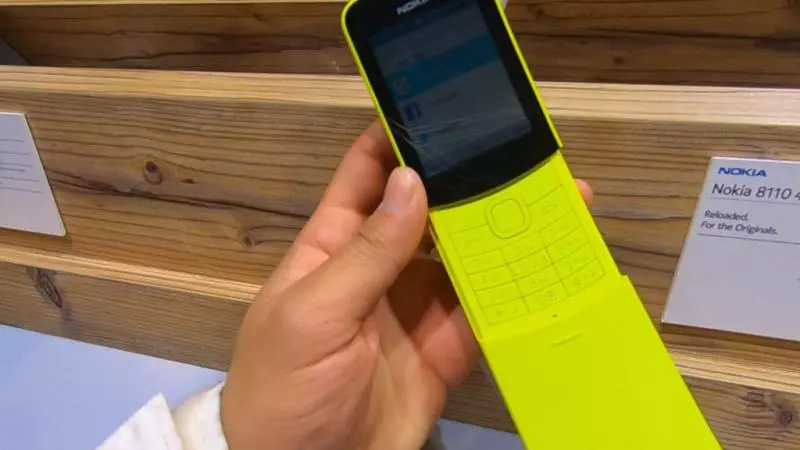 Nokia 8110