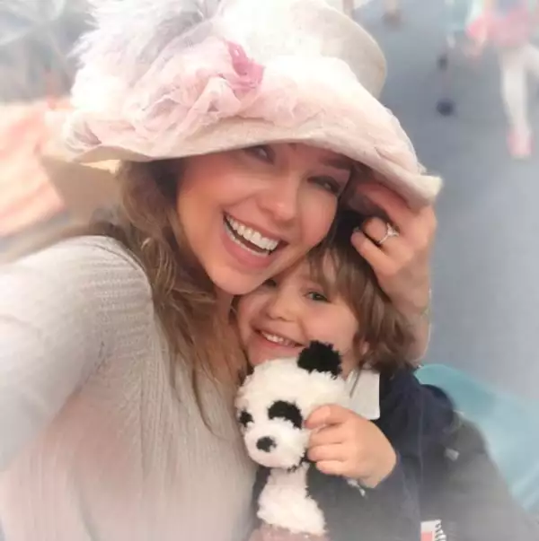 Thalía no pudo evitar compartir su emoción por la sorpresa de su hijo Matthew.