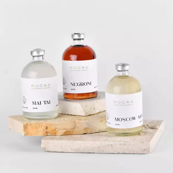 Cocteles preparados de la firma mexicana Rocas Mixología Curada