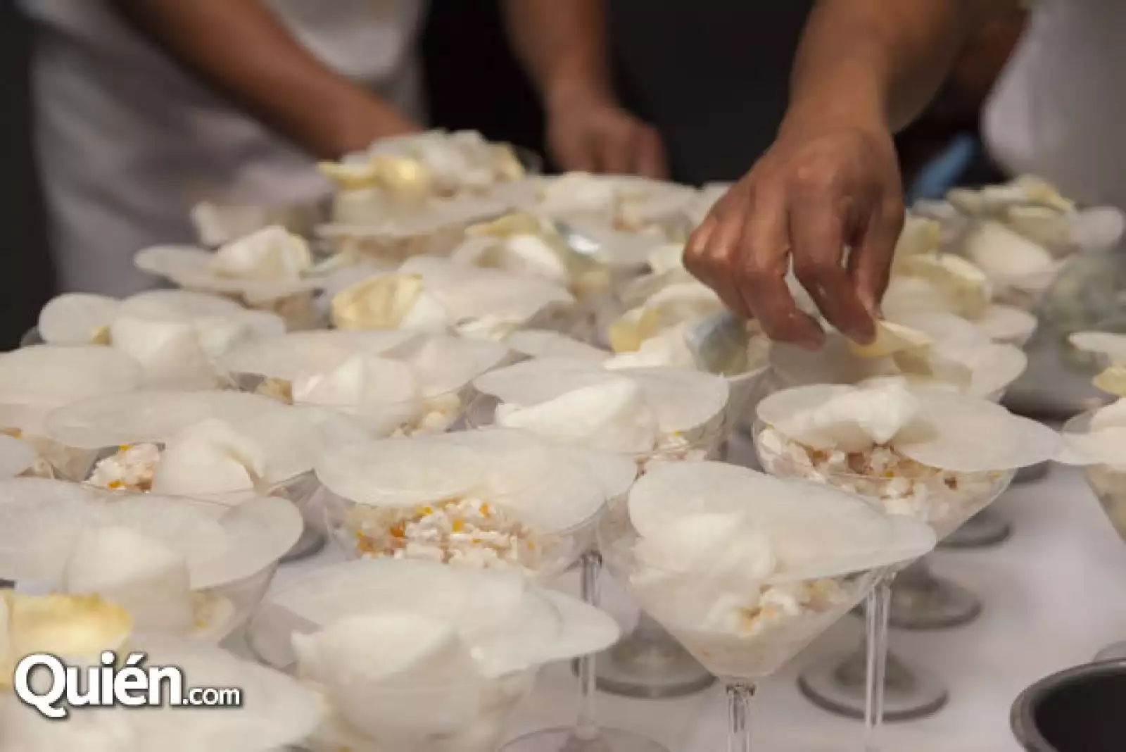 Menú blanco por Martha Ortiz