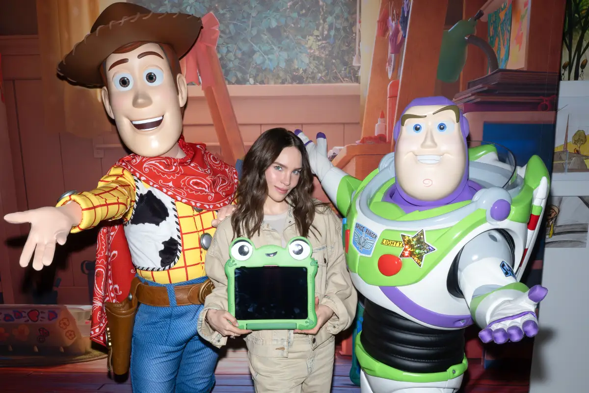 lily-pad-toy-story-belinda