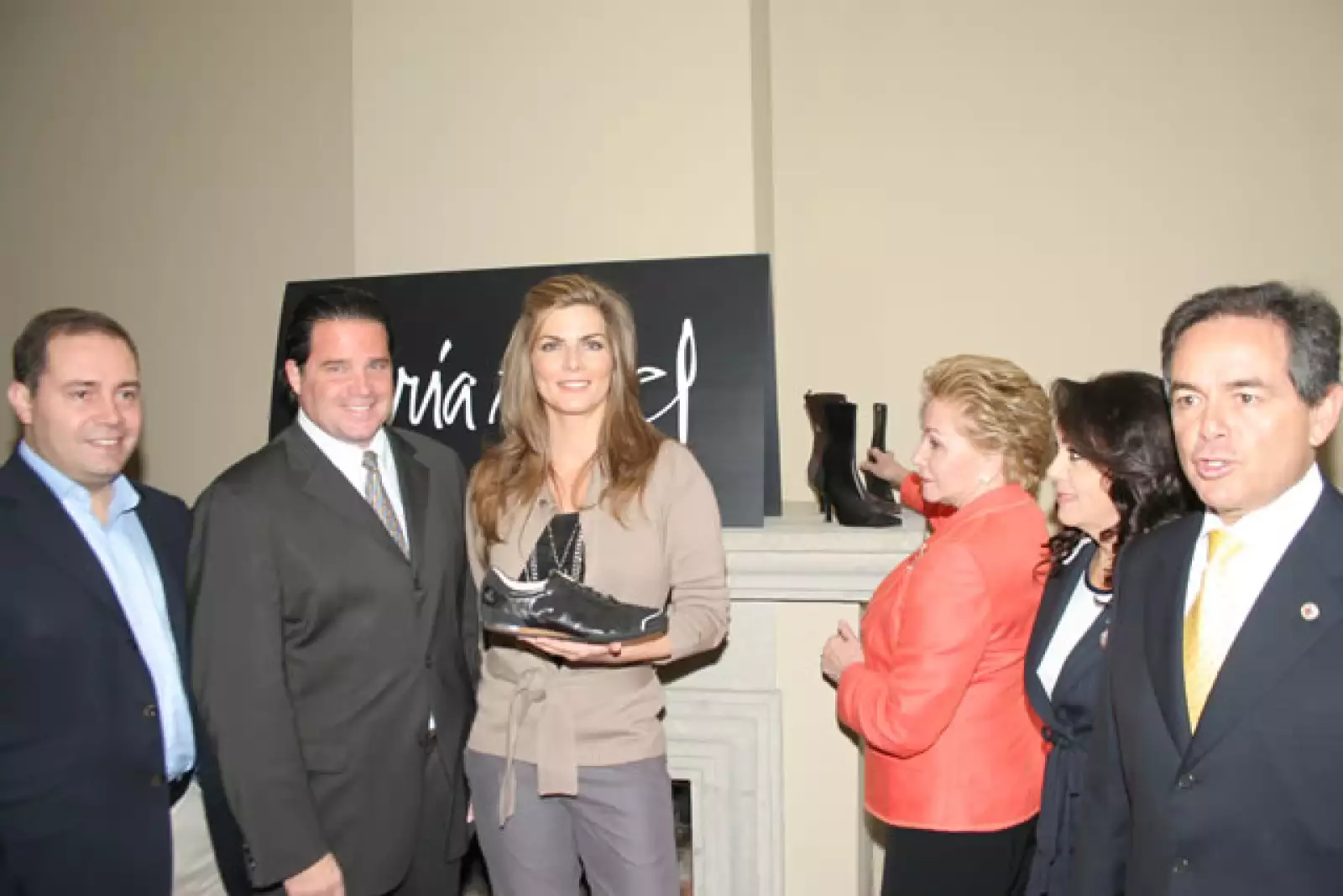 Bazar Puma en pro de la Cruz Roja Mexicana