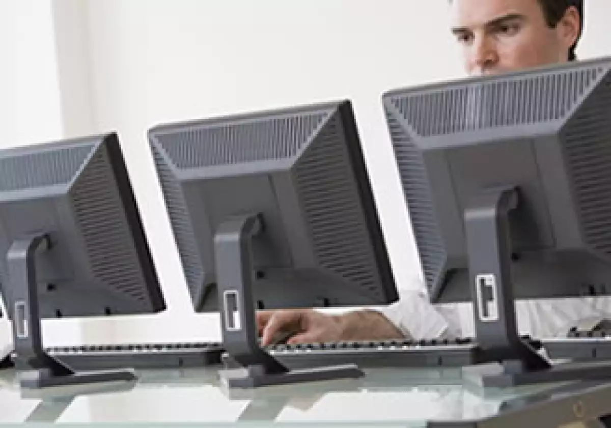 Las pequeñas empresas pueden adoptar nuevas tecnologías con mayor facilidad que los grandes corporativos. (Foto: Photos To Go)