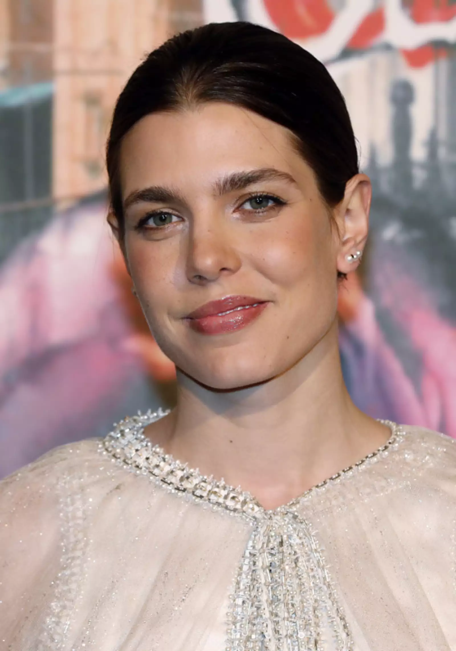 Carlota Casiraghi acudió sola al baile, no estuvo presente su novio, el director de cine, Lamberto Sanfelice.