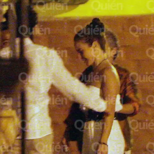 El pasado viernes captamos al actor llegando de un vuelo proveniente de la Ciudad de México a la "Capital del Juego", y registrándose en el hotel Wynn.