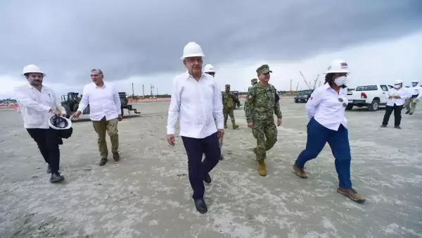 Lopez obrador nahle dos bocas