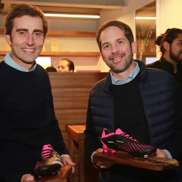 FLAGSHIP STORE ADIDAS