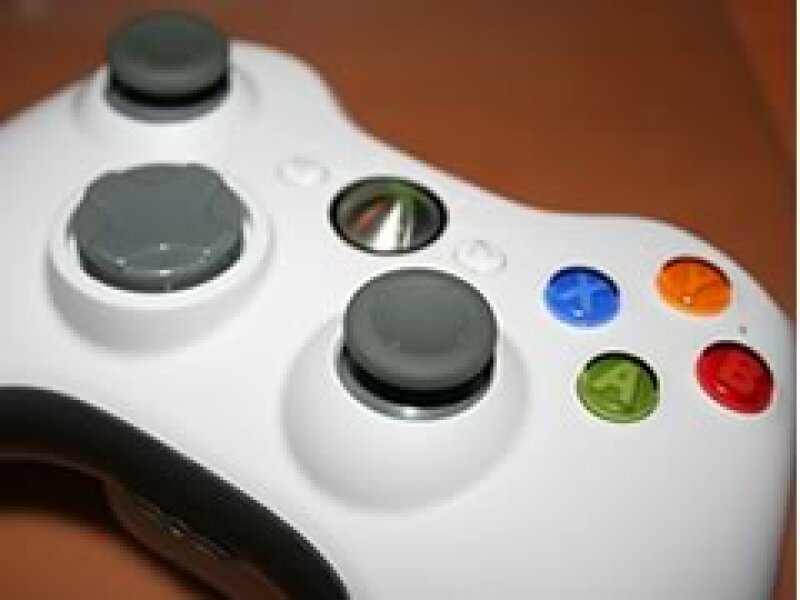 Microsoft busca expander el alcance de entretenimiento de su consola de videojuegos Xbox. (Foto: Archivo)