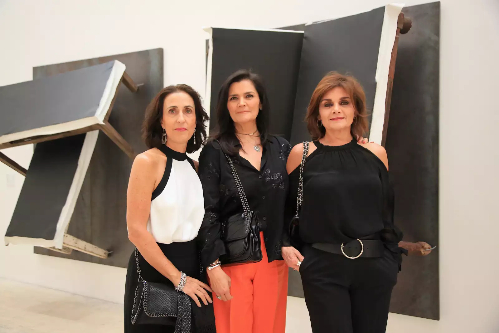 Constanza Linares , Lulu y Martha Quintero 