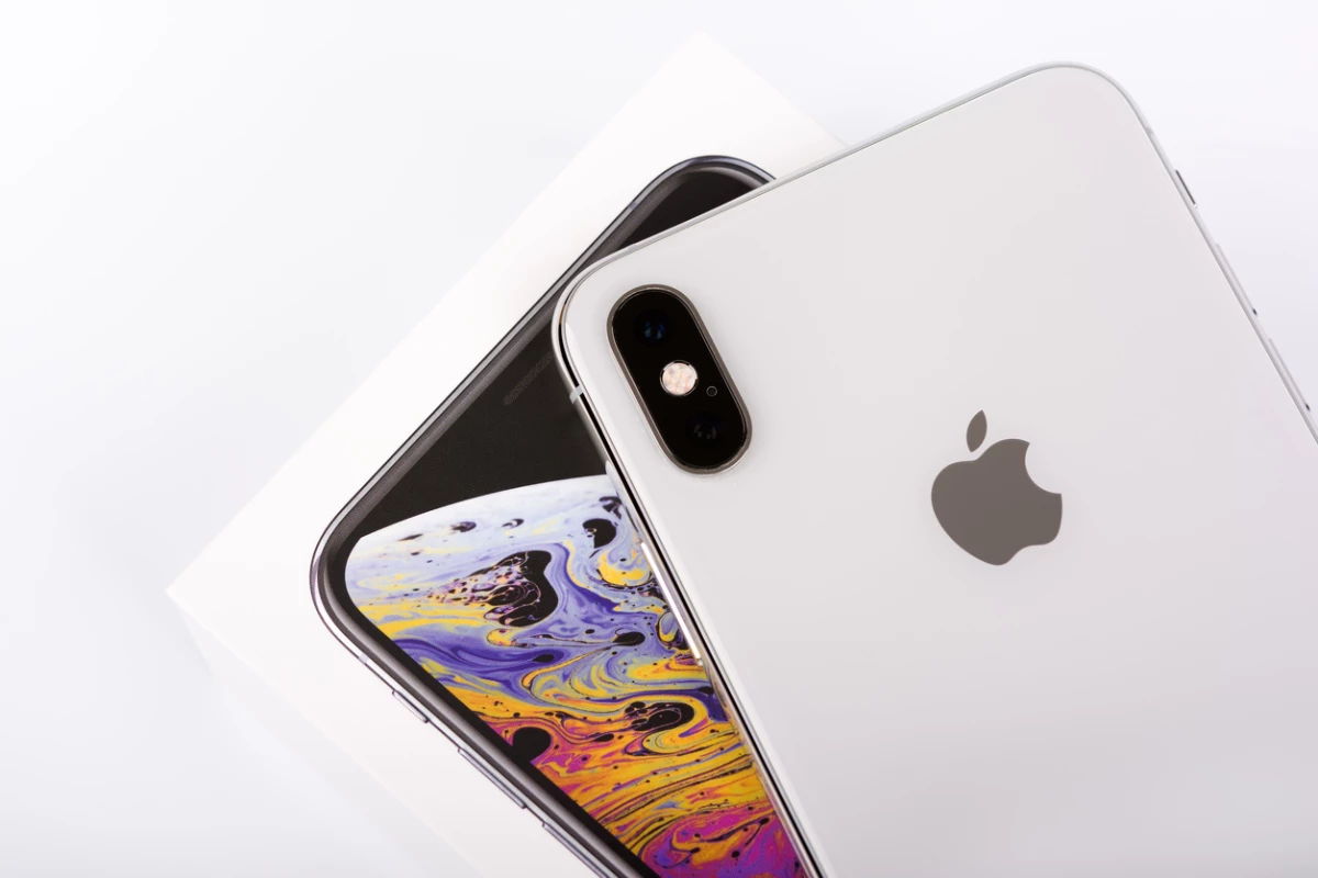 iPhone