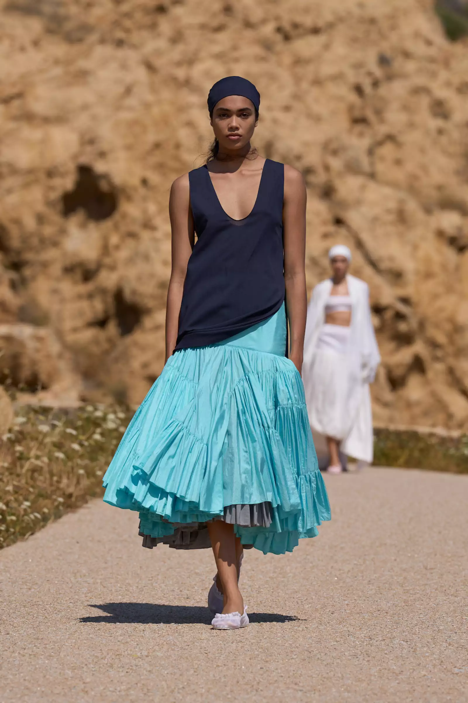 Jacquemus PO S27 022.jpg