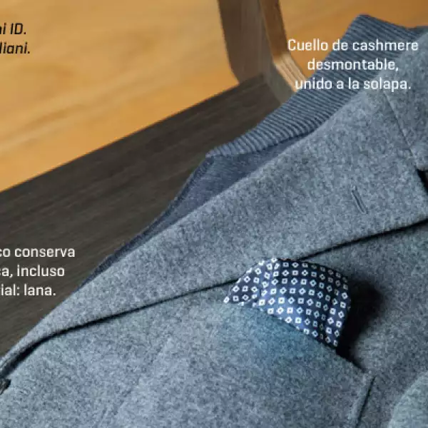 La tendencia general es que las prendas y accesorios cumplan más de una función, en distintas ocasiones o en variedad de climas y geografías, como este blazer que tiene un cuello desmontable de cashmere con cremallera adosado a las solapas para proteger d
