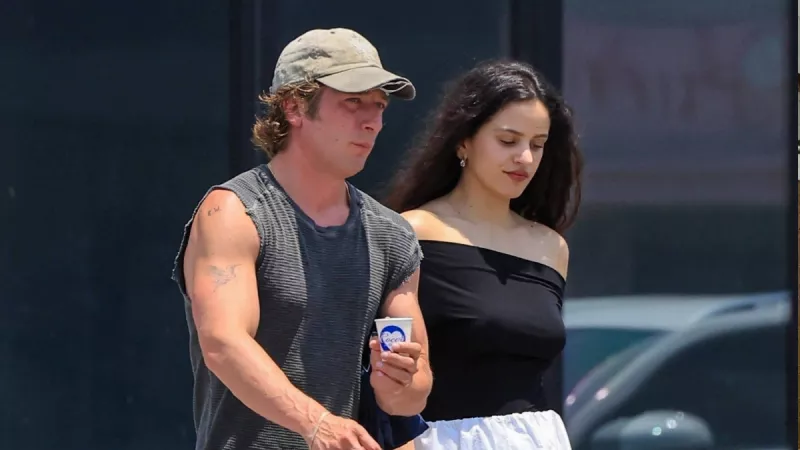 jeremy-alle-white-rosalia-1