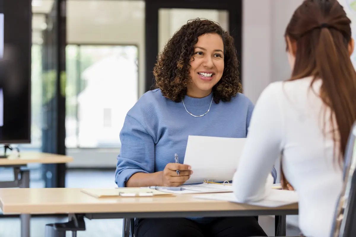 La Embajada de EU ofrece trabajo en su feria del empleo sin necesidad de inglés