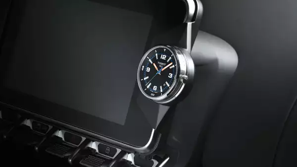 Tissot Alpine 02.jpg