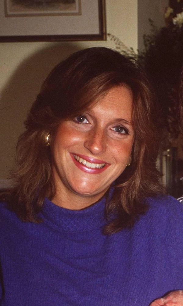 Carolyn Bartholomew